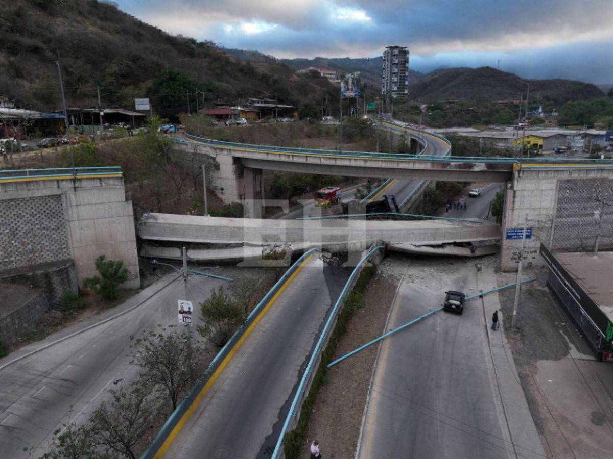 Imágenes tras colapso de rampa de puente desnivel Juan Manuel Gálvez en la capital Imágenes tras colapso de rampa de puente desnivel Juan Manuel Gálvez en la capital