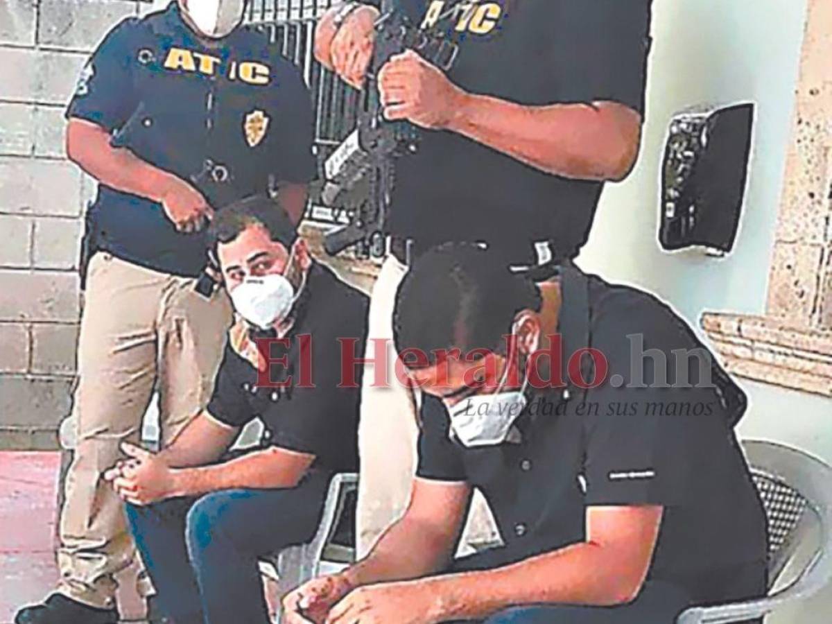 Condenan a 44 años de prisión a hijos de narcopolicía Víctor Flores