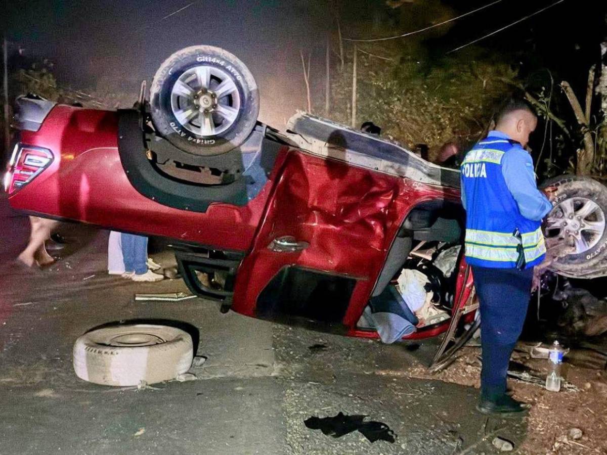 Vehículo partido en dos y un muerto: imágenes del accidente en Tocoa