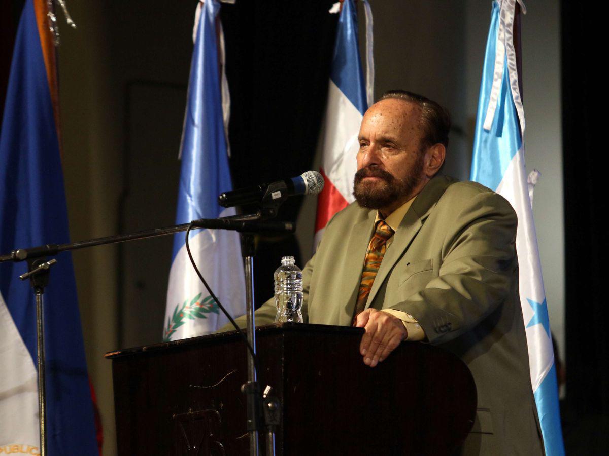 Julio Solórzano Foppa es el coordinador del proyecto.