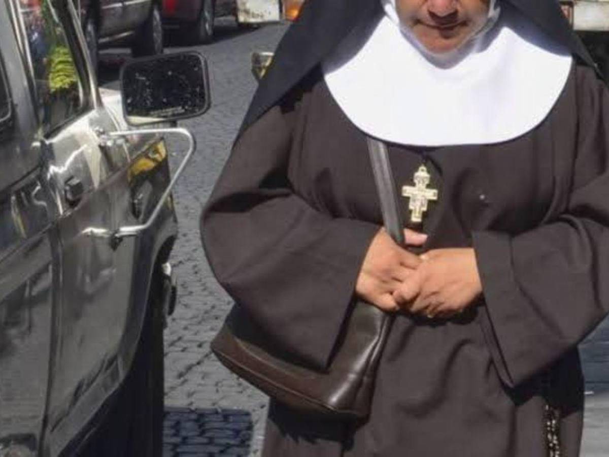 Sor Anna Donelli, la monja italiana detenida por nexos con la mafia