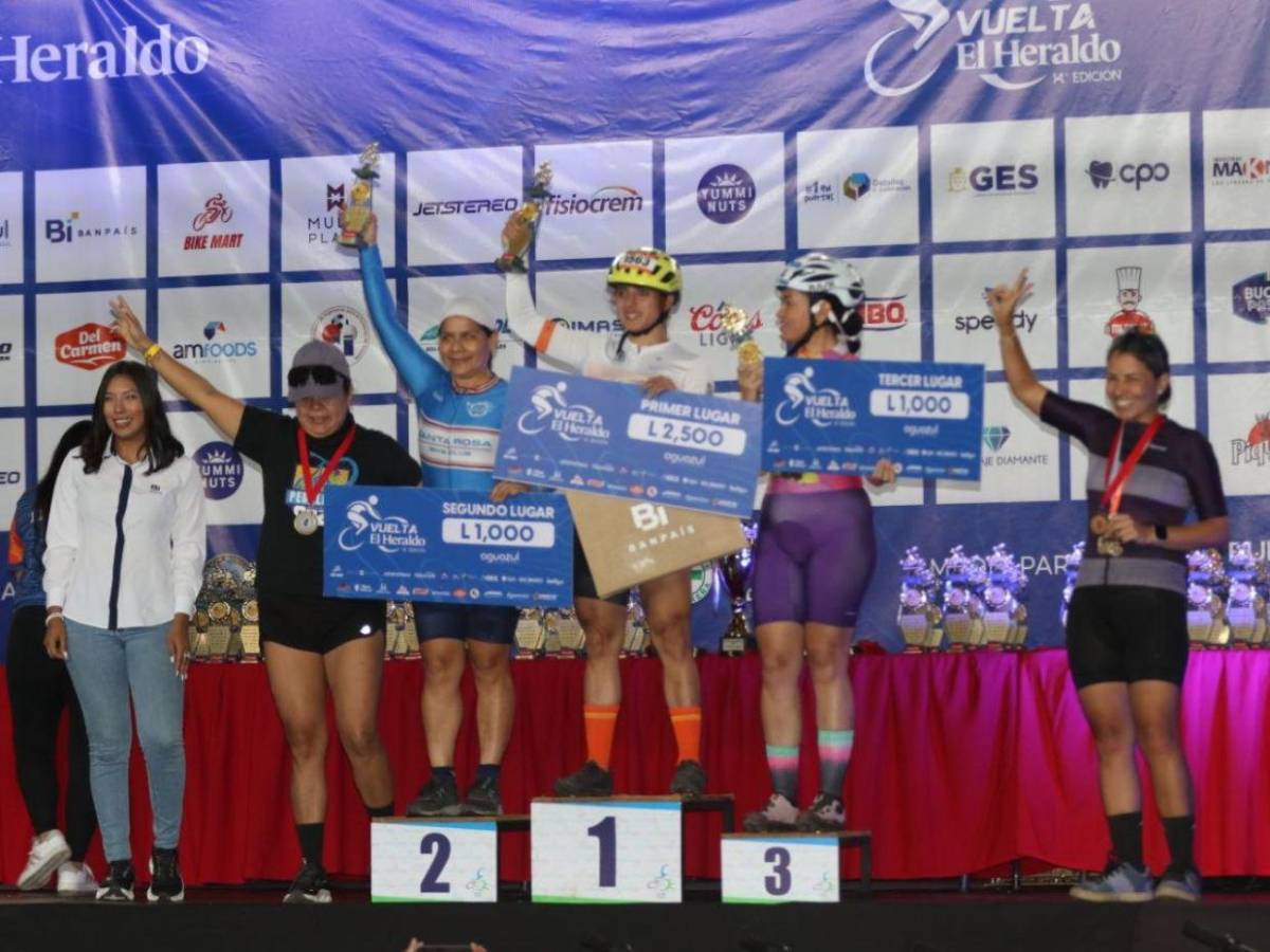Así se vivió la premiación de la Vuelta Ciclística de EL HERALDO 2025