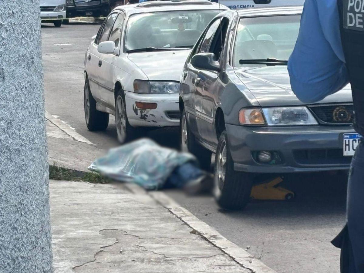 Franklin Maldonado fue asesinado mientras reparaba la llanta de su carro en la San Miguel
