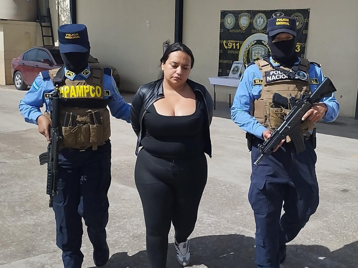 Usaba perfiles falsos para ofrecer servicios sexuales y los extorsionaba: así operaba Blanca Ruiz Usaba perfiles falsos para ofrecer servicios sexuales y los extorsionaba: así operaba Blanca Ruiz