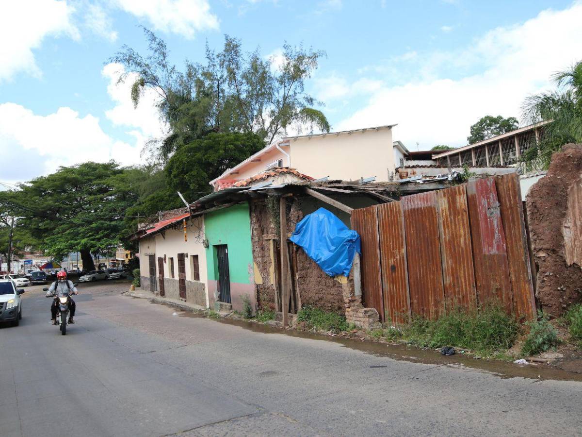 Centro histórico de Tegucigalpa se deteriora ante el abandono de sus inmuebles