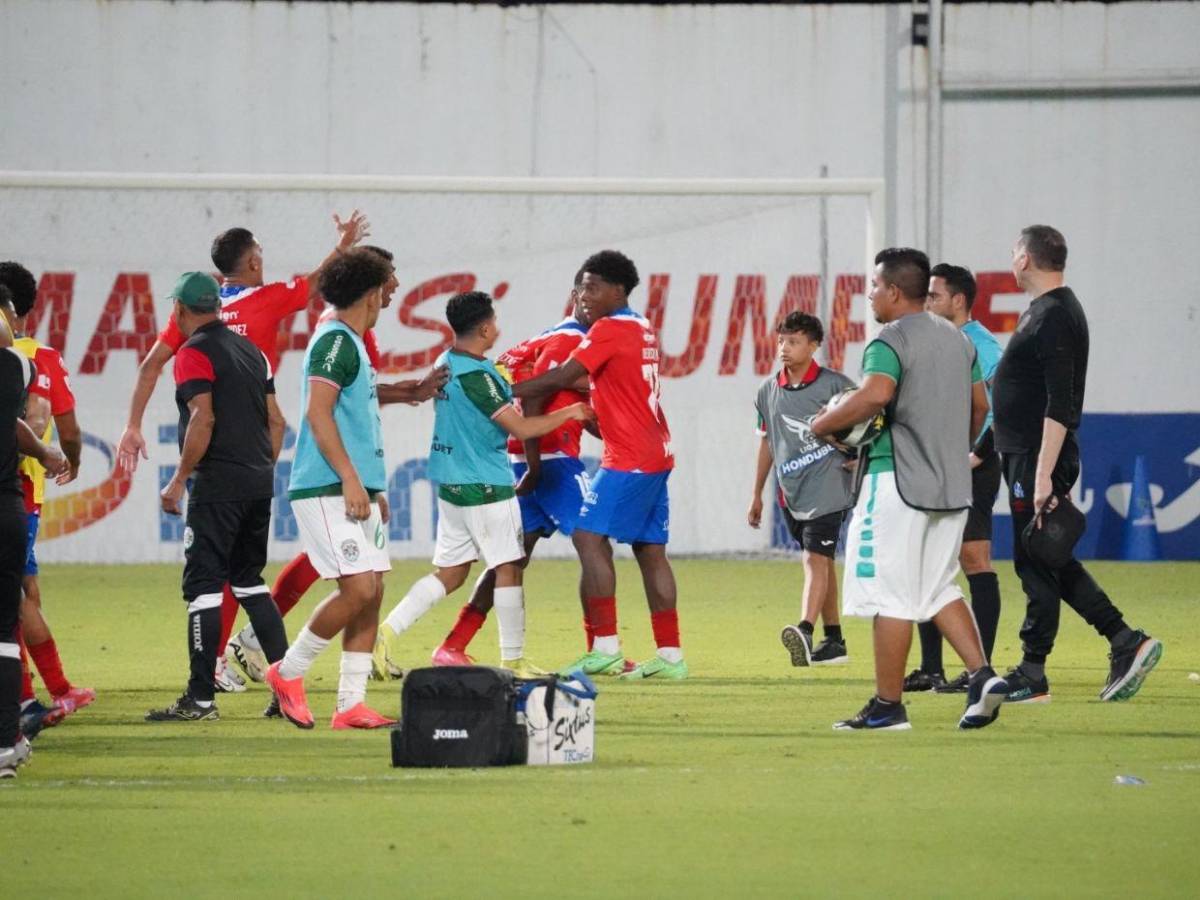 No es bueno para el fútbol: Keosseián habla sobre la pelea entre el Marathón y Olimpia