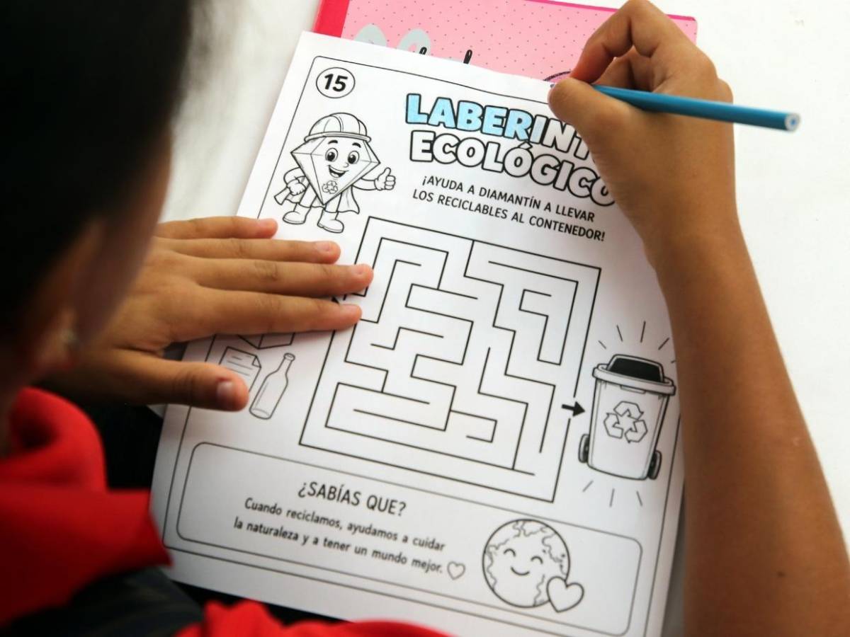 Guardianes del planeta promueven el reciclaje en  escuelas de la capital