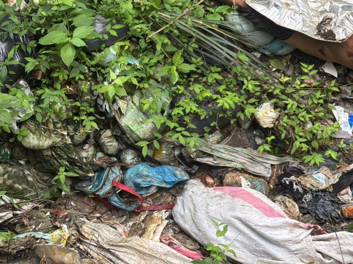 Desnudo y rodeado de basura: así hallaron a uno de los jóvenes desaparecido en Mateo