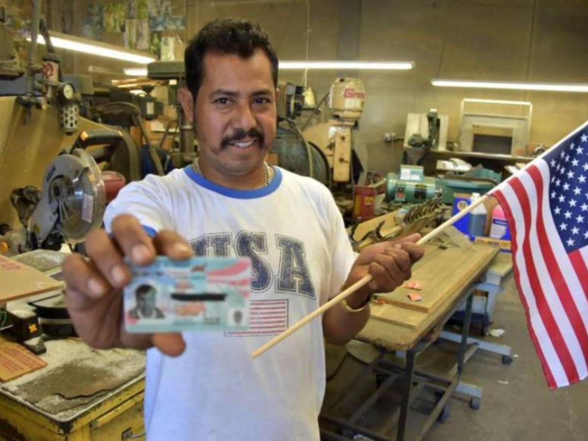 ¿Qué es la lotería de visas suspendida por Trump tras el tiroteo en EE UU?