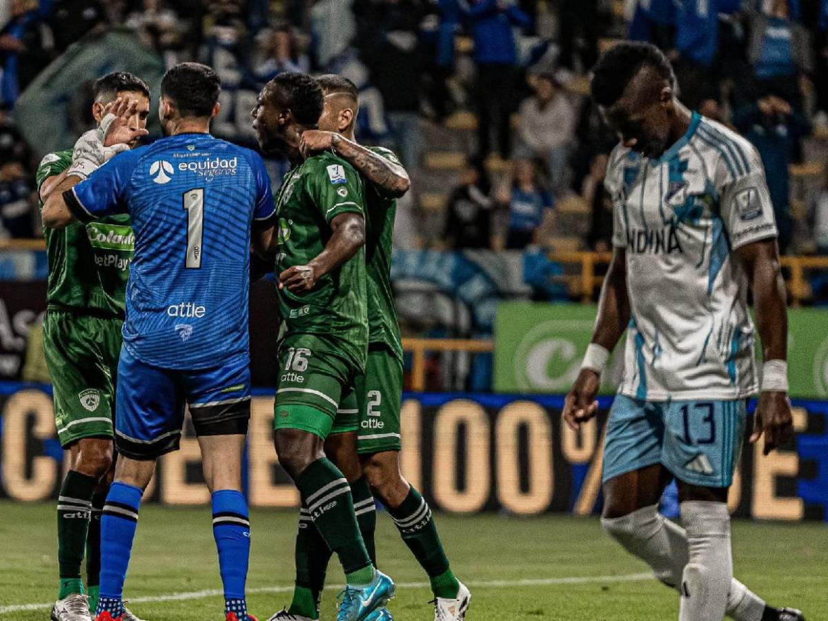 Involucrado en polémica y pertenece a millonario: Así es el nuevo equipo del hondureño Dereck Moncada