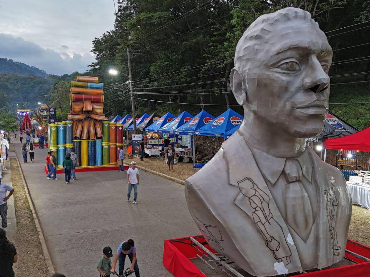 En fotos: Santa Bárbara celebra 25 años del Festival de Chimeneas Gigantes