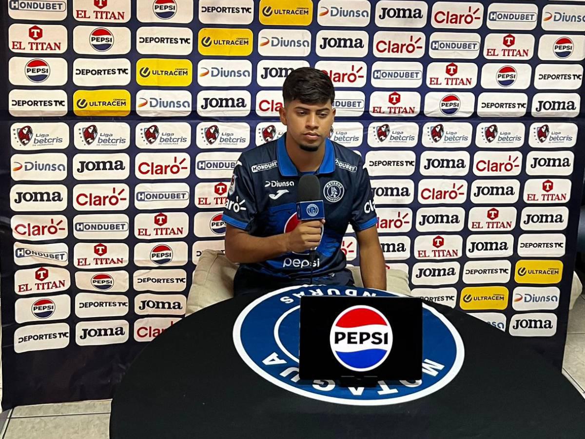 Cléver Portillo es el primer fichaje del Motagua para el torneo Apertura 2024.