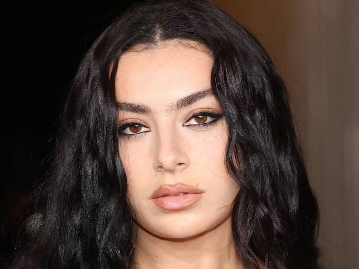 Martin Scorsese y Marc Jacobs protagonizan la nueva era musical de Charli XCX
