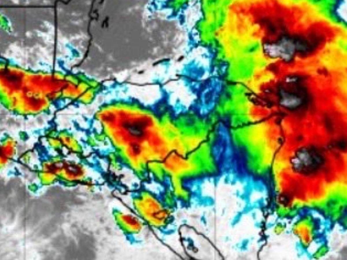 Lluvias con actividad eléctrica, calor y polvo del Sahara marcarán el clima este lunes 6 de julio