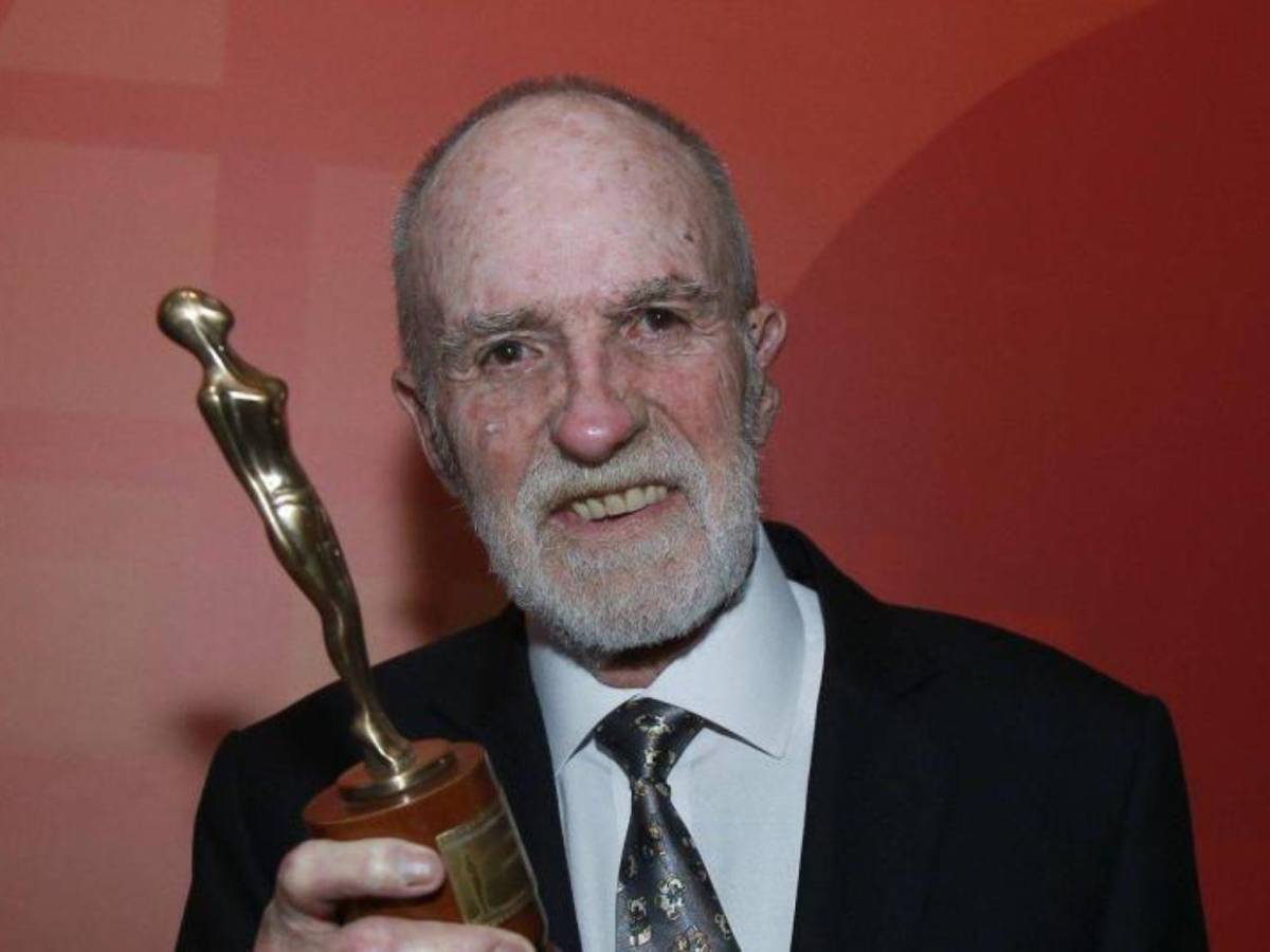 ¿Qué tipo de cáncer tiene el papá de Armando Mendoza en Yo soy Betty la fea?