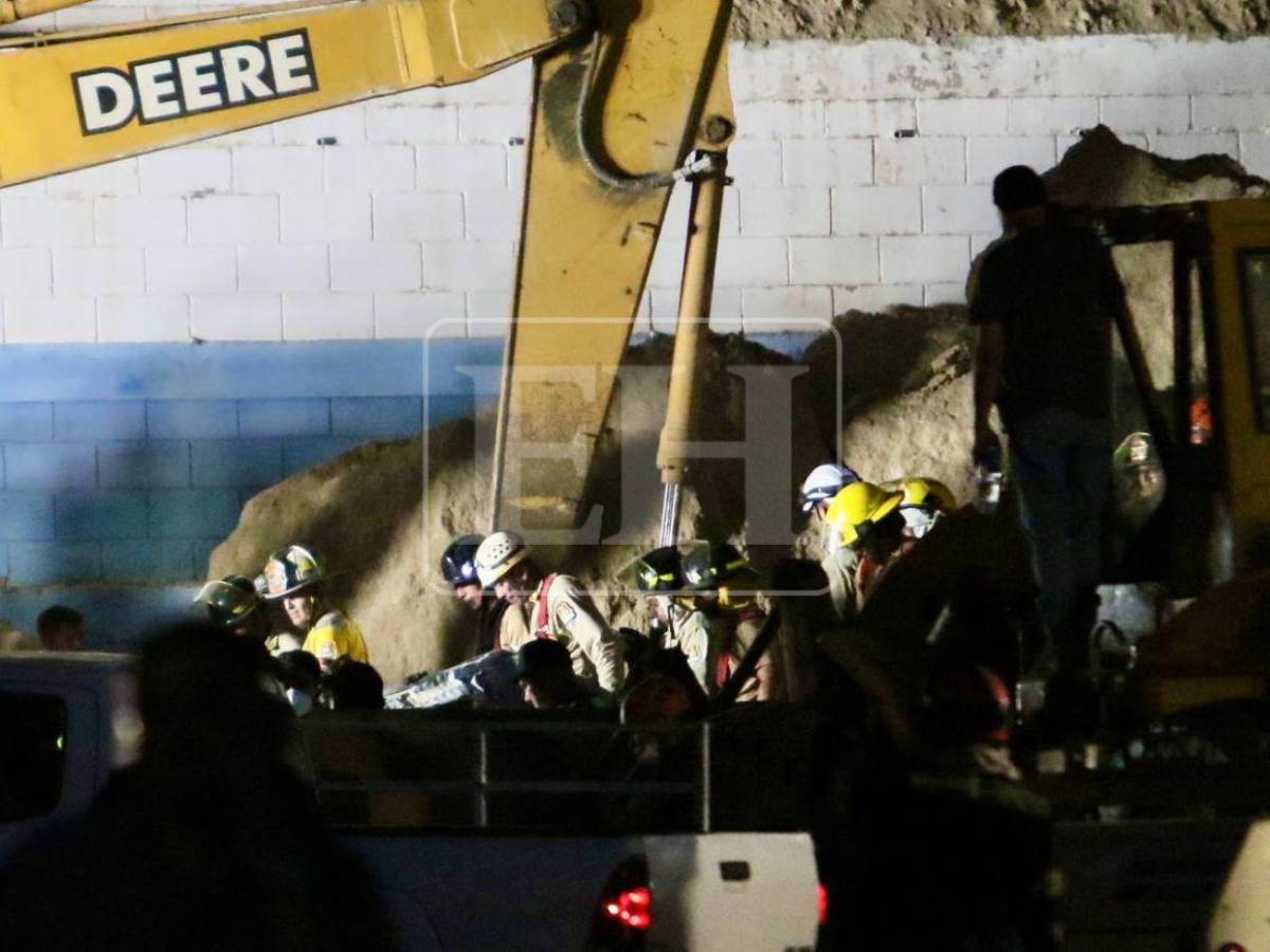 Maquinaria y equipos especializados y unas 40 horas de búsqueda: así fue el rescate de Claudia, Félix y Karen