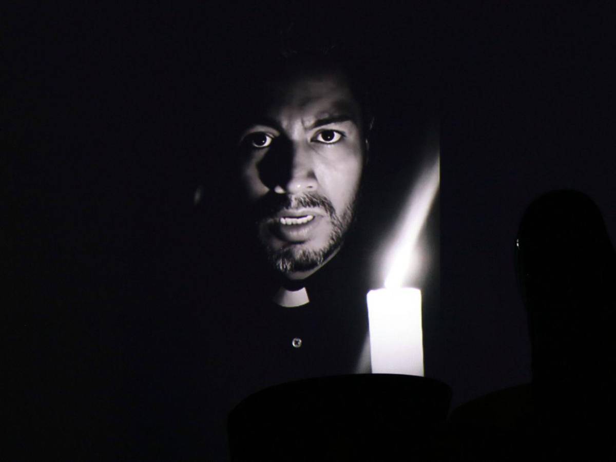 De Narcos: México a El fuego interior : Mauro González en Honduras