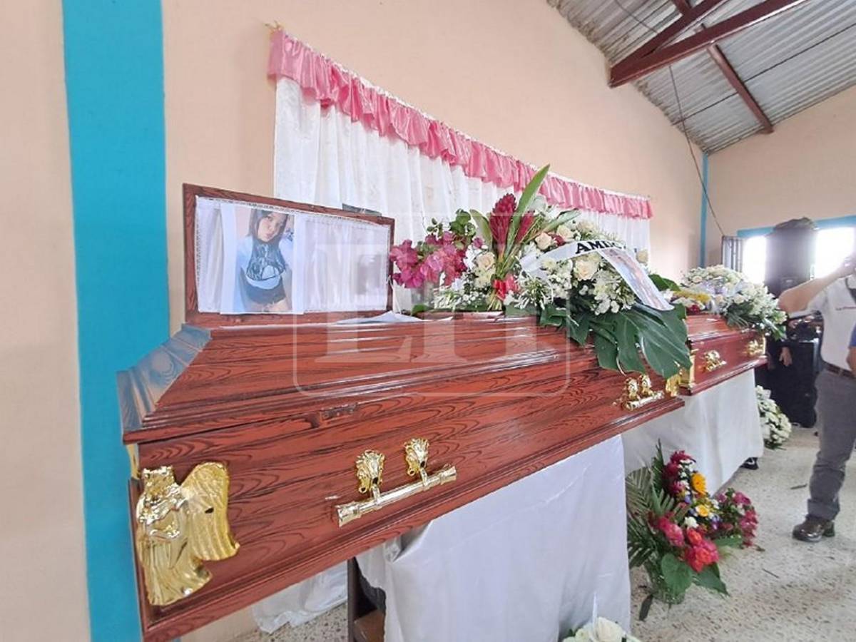 Sus niños tienen que despedirse de ellas: velan a cuñadas víctimas de accidente en Villa Nueva