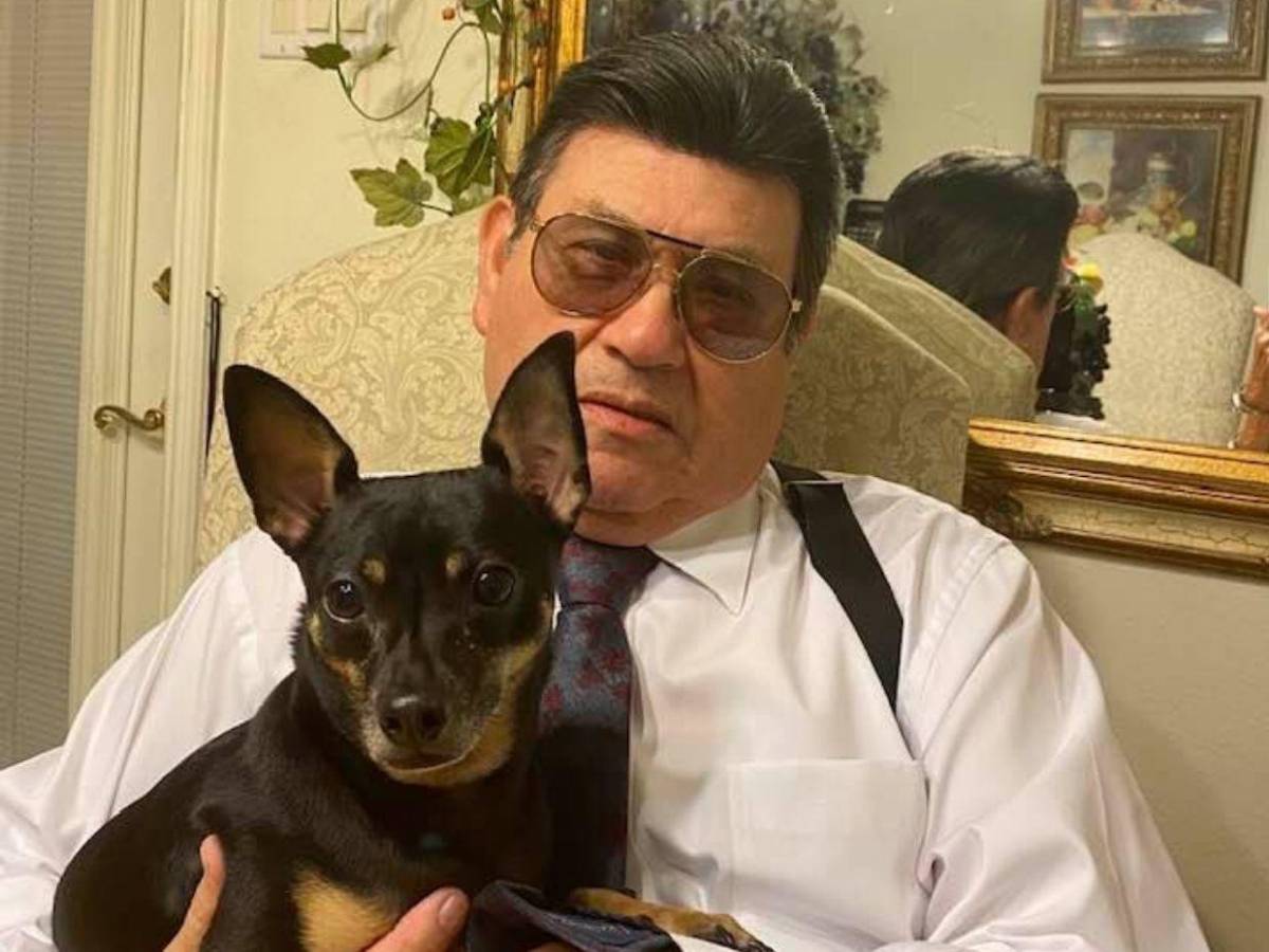 Hermano de Selena revela detalles de la muerte de Abraham Quintanilla