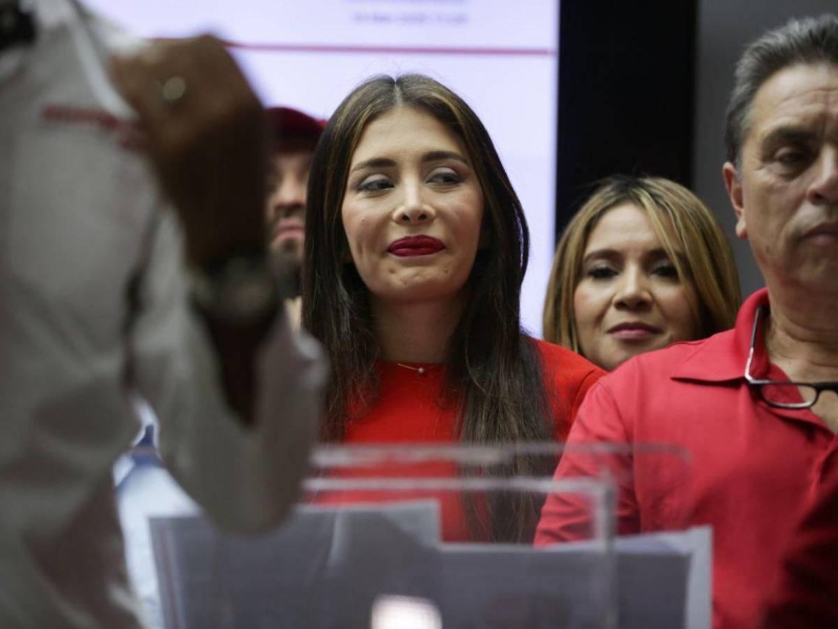 “Nadie votó por Libre, lo que sí demostró el Partido Libre es que la odian”, Nasralla sobre Rixi Moncada