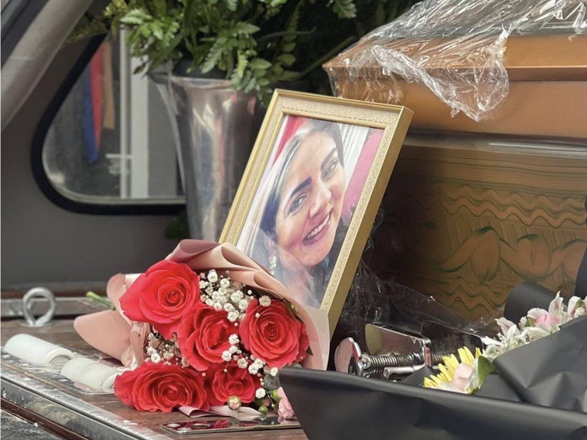 Fue encontrada en su casa en estado de descomposición: caso de Greissy Flores