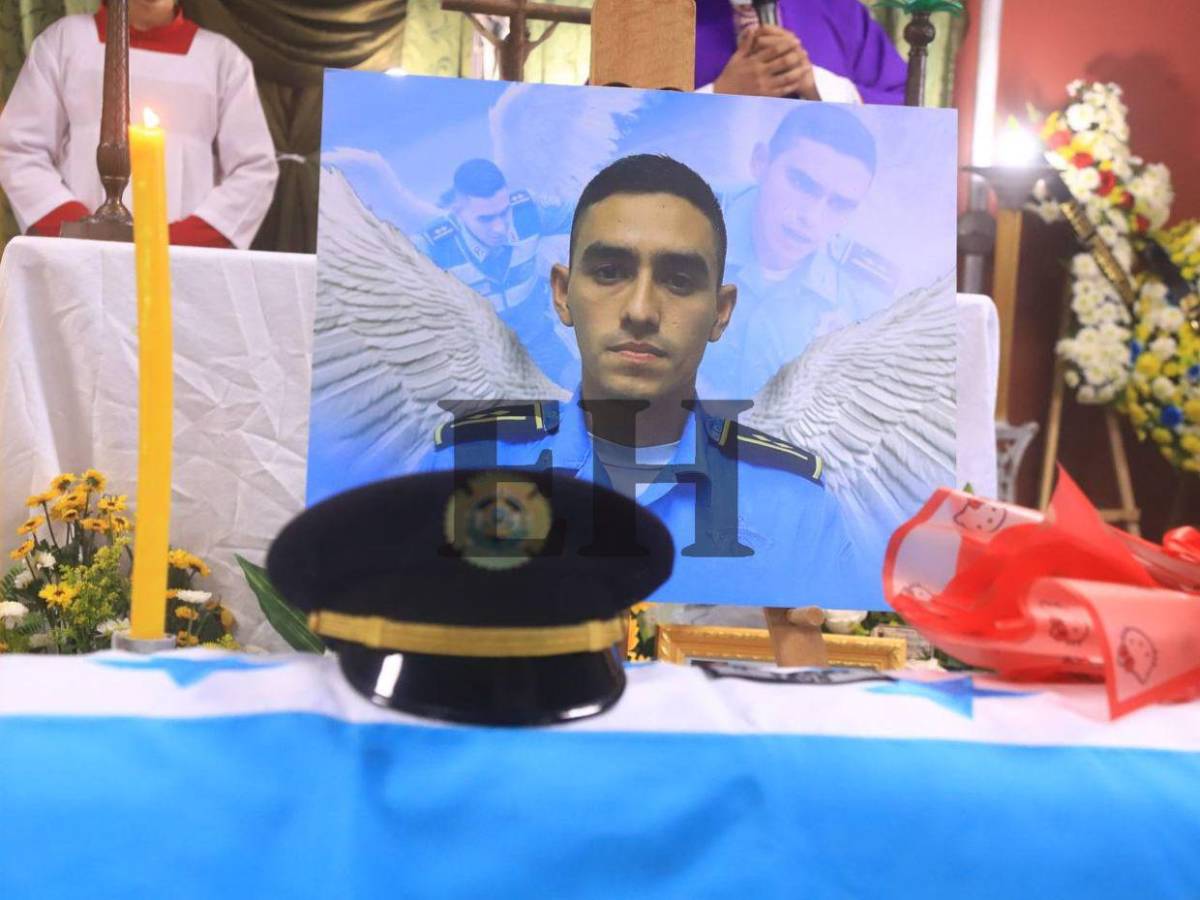 Luto y dolor en la familia de Kevin Pérez, el policía que salvó a un niño en SPS