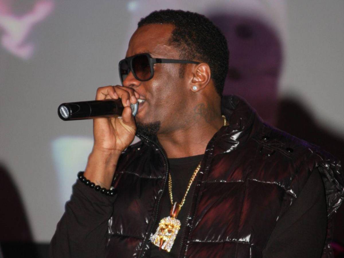 Ajustan la fecha de liberación de Sean Diddy Combs tras una pelea en la cárcel