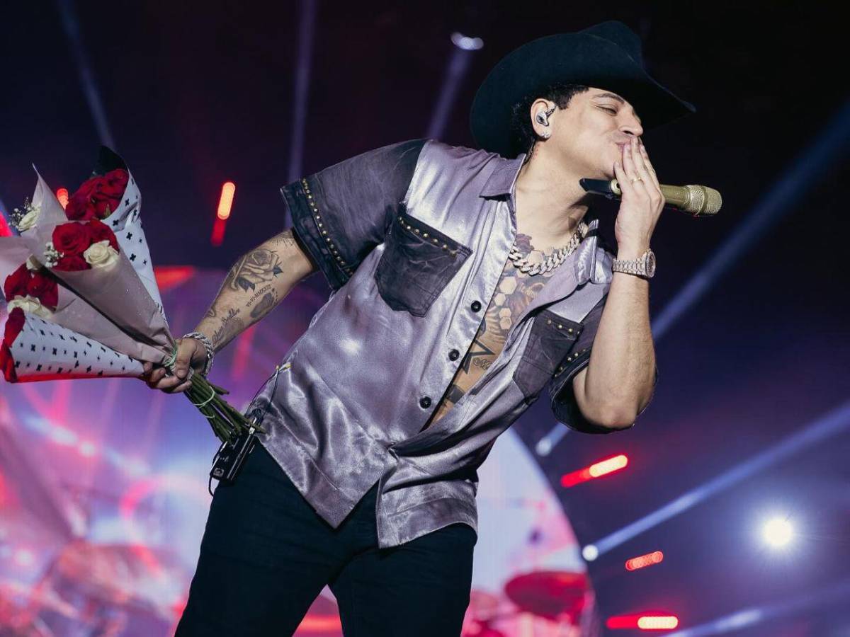 Grupo Firme dejará de cantar corridos en sus conciertos, anuncia Eduin Caz Grupo Firme dejará de cantar corridos en sus conciertos, anuncia Eduin Caz