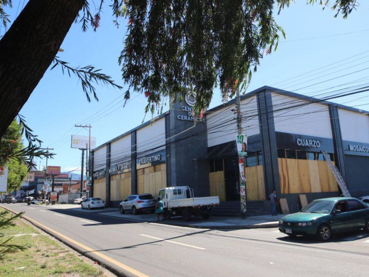 Negocios en la capital se blindan previo a las elecciones generales