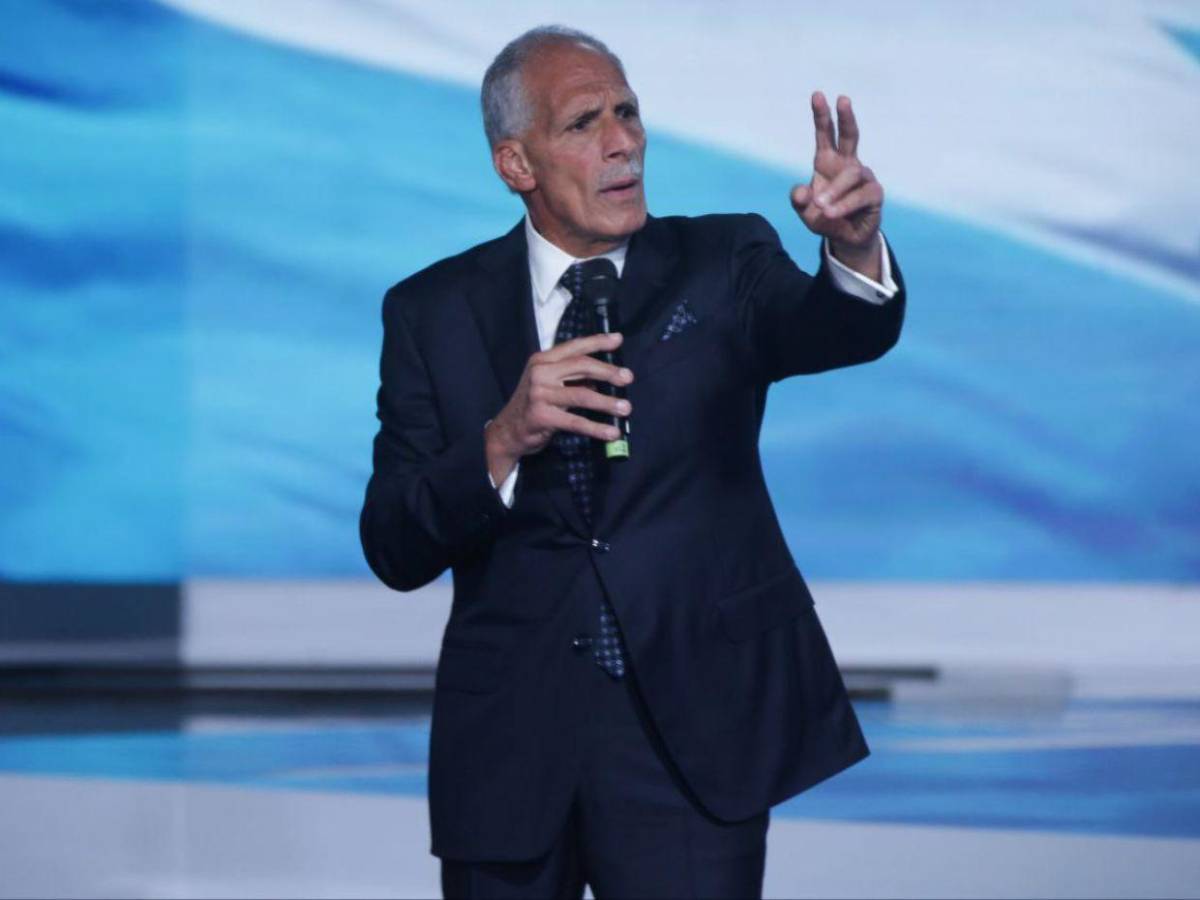 ¿Qué figuras políticas reaccionaron al anuncio de indulto de Trump a JOH?