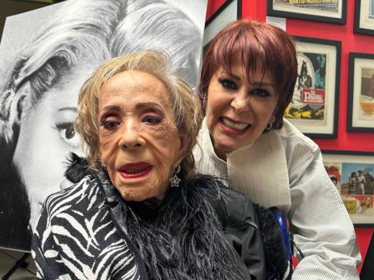 Alejandra Guzmán sobre Silvia Pinal: “mandé a hacer un diamantito con sus huesos”