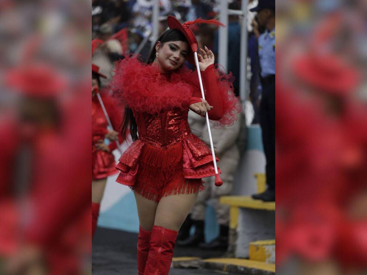 Saylin Bonilla, del Vuelo de Águila, se roba las miradas en el Estadio Nacional