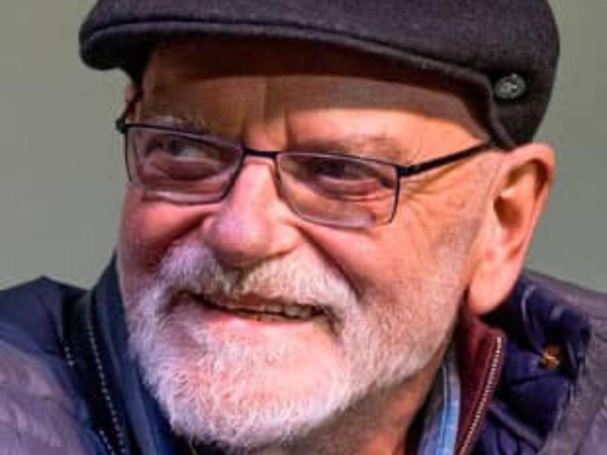 Adiós al Líder Dorado de Star Wars: Fallece Angus MacInnes Adiós al Líder Dorado de Star Wars: Fallece Angus MacInnes