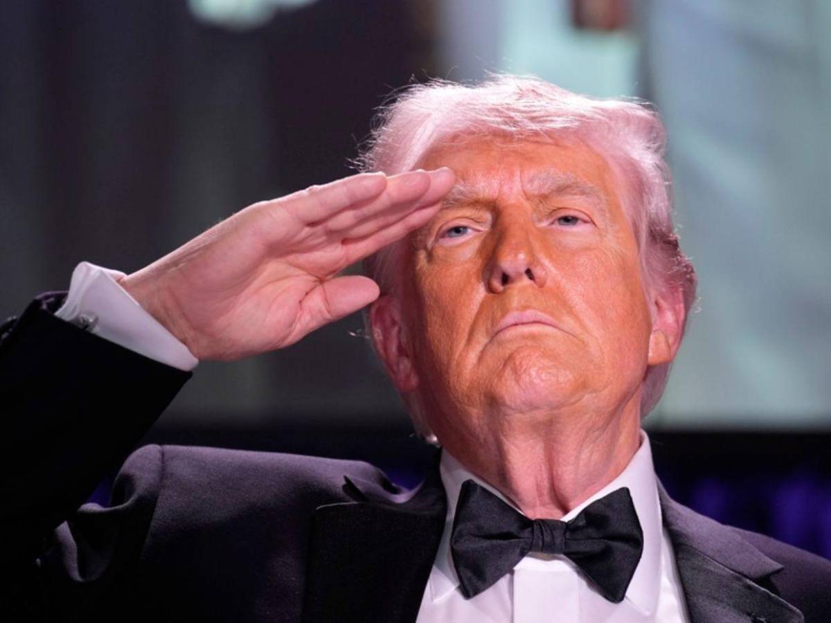 Cronología: las imágenes exactas de cómo fue el intento de atentado a Trump en Cena de Corresponsales