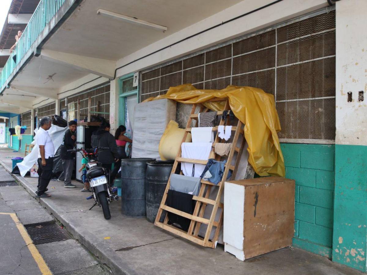 En espera de soluciones: así lucen los albergues temporales de la capital