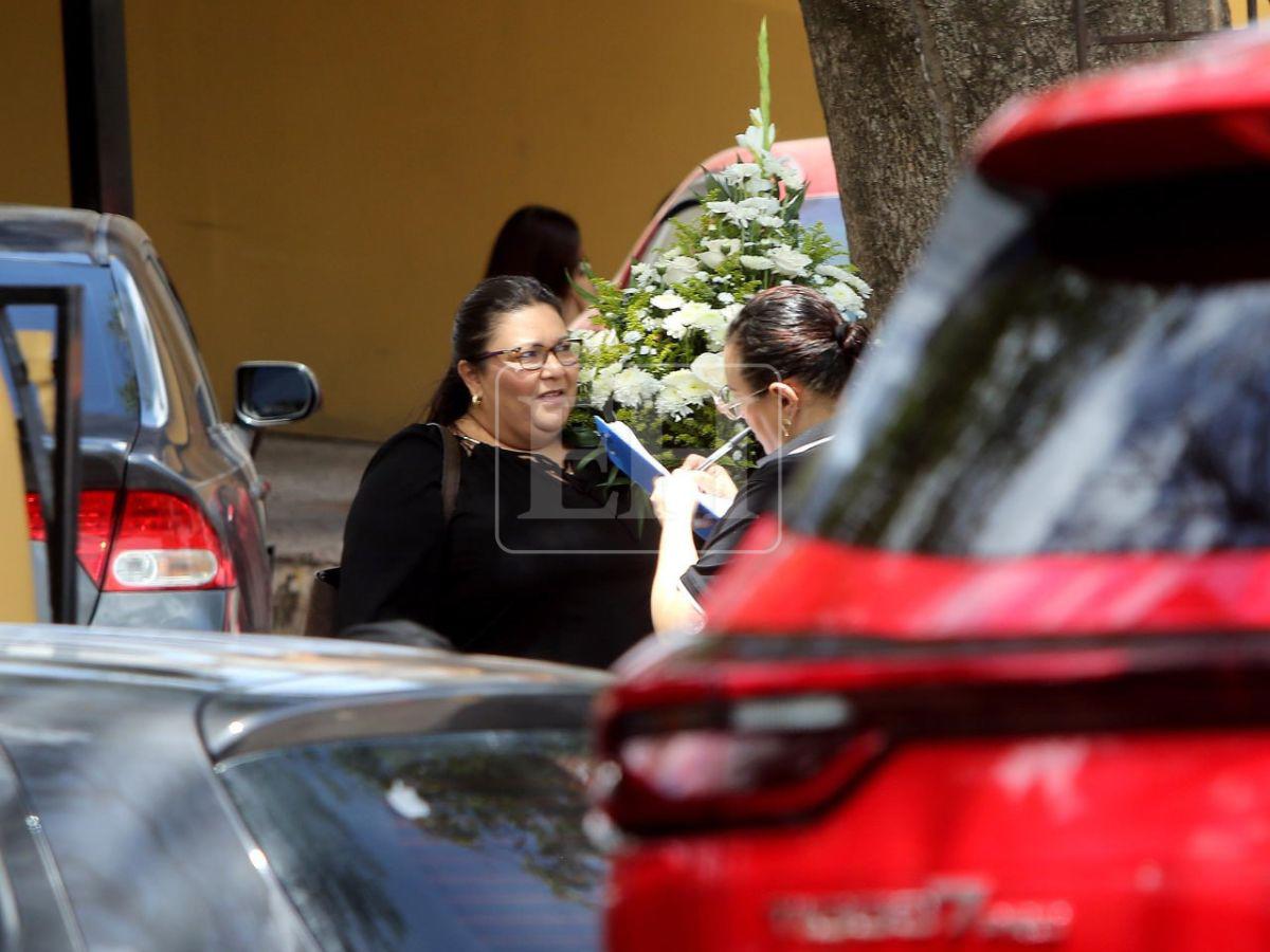 Con dolor y tristeza velan el cuerpo de Karen Girón, víctima del derrumbe en el anillo periférico