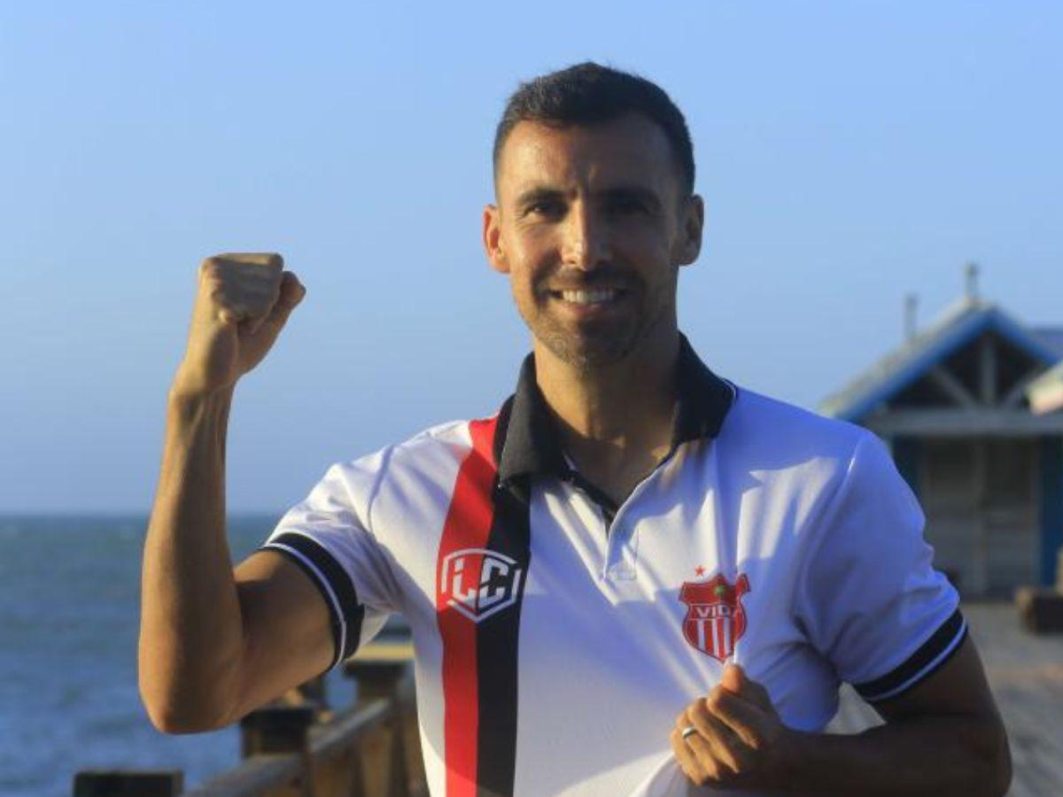 Jonathan Bornstein tras salir de Vida: “El último equipo en mi carrera”