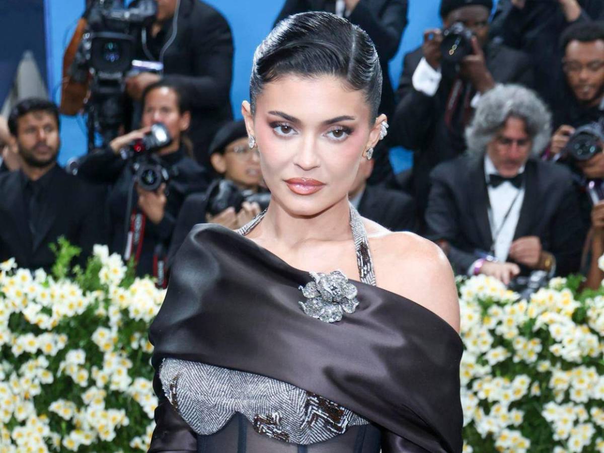 Kim, Kendall y Kylie sorprenden en la Met Gala 2025