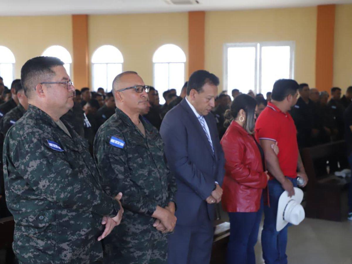 Con honores despiden al militar Álvaro Colindres, acribillado en la Villa Unión