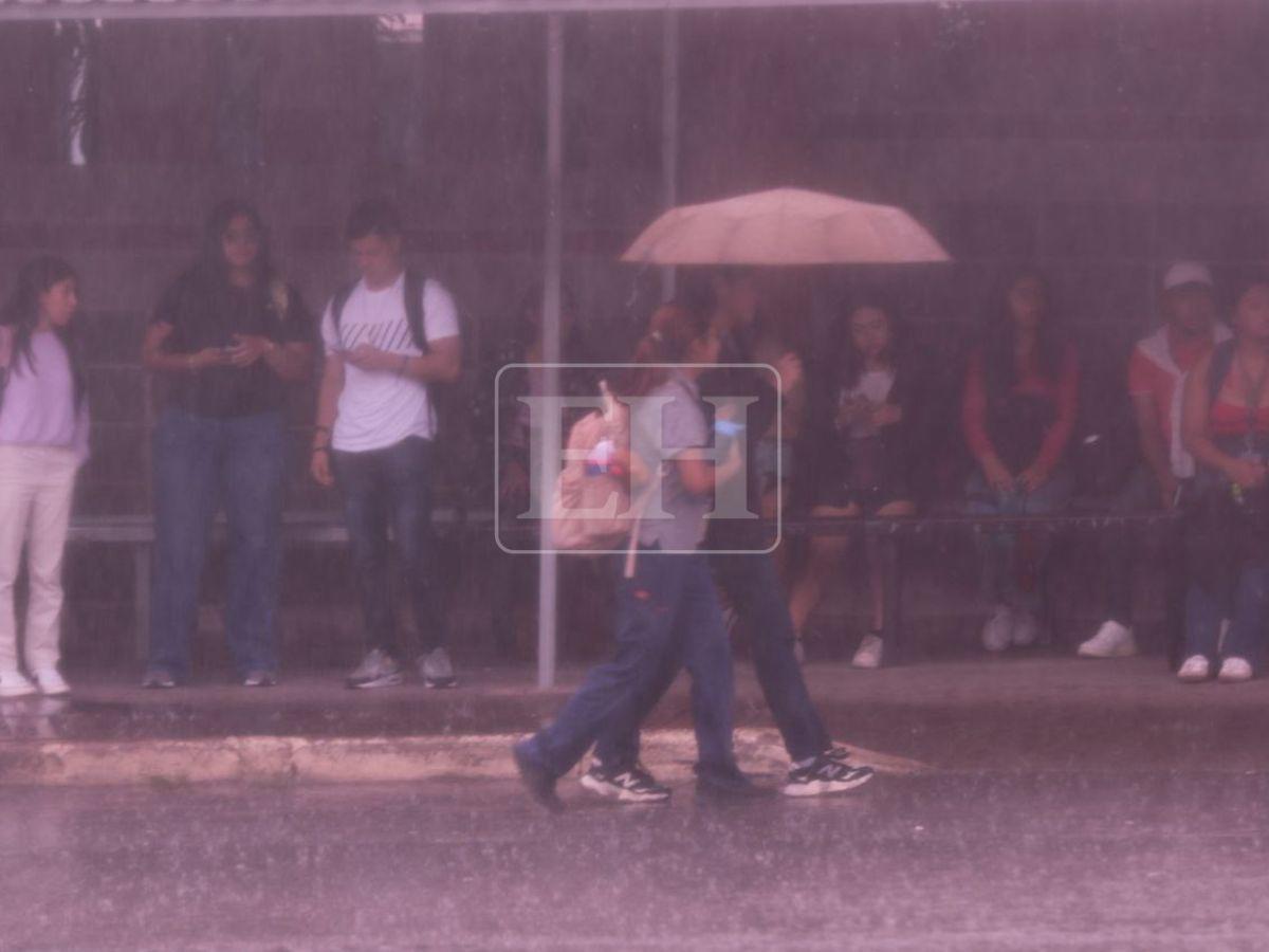 Con actividad eléctrica: Onda tropical dejará lluvias durante varios días esta semana en Honduras