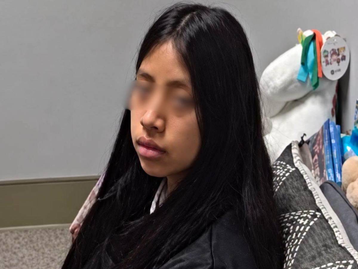 Buscan a menor, madre de bebé muerta y víctima de presunto abuso paterno en California