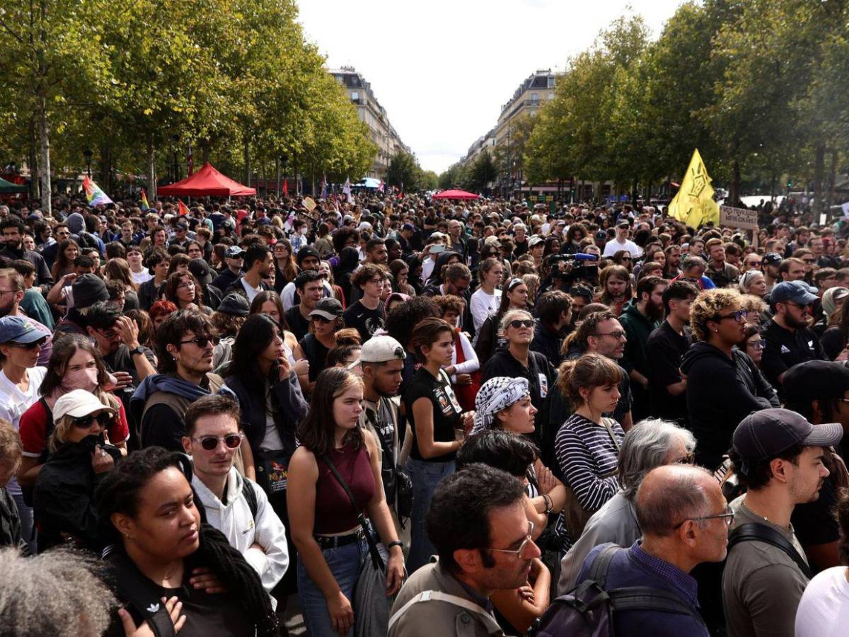 Bloqueemos todo: ¿Qué se sabe de la masiva protesta en Francia?