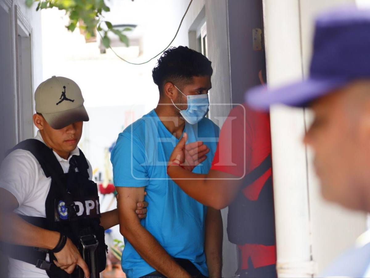 ¡EN FOTOS! Así salió de audiencia Daniel Meraz, señalado del asesinato de Elvia Gómez