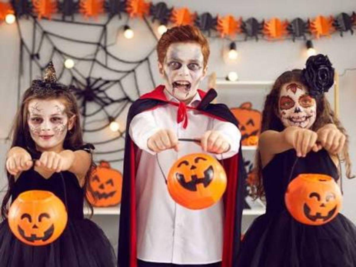 Ese tipo de disfraces que expresan terror: Diputada de Libre propone prohibir Halloween en escuelas