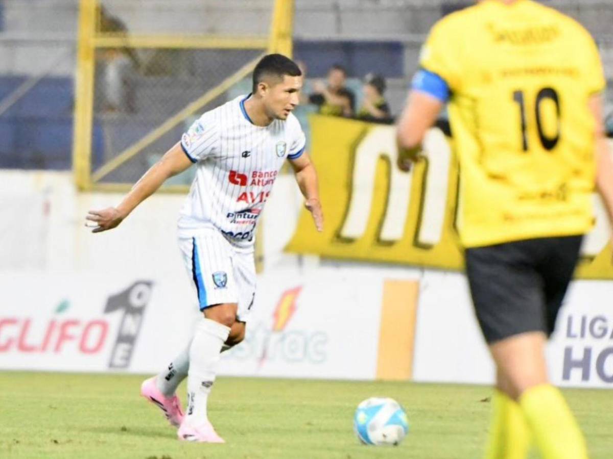 Fichajes: Dos referentes de Olimpia se irían y, ¿Auzmendi de regreso a Motagua?