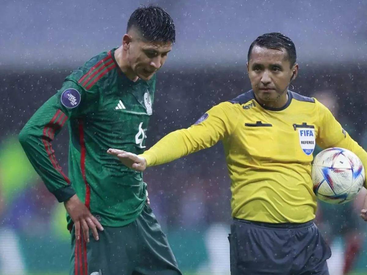 Polémica con Honduras: ¿Quién es Iván Barton, árbitro salvadoreño de semifinal en el Mundial?