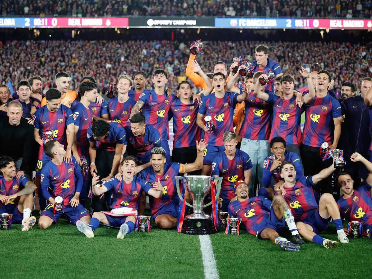 Burlas y festejo frente a su máximo enemigo: Así celebró el Barcelona un nuevo título en España