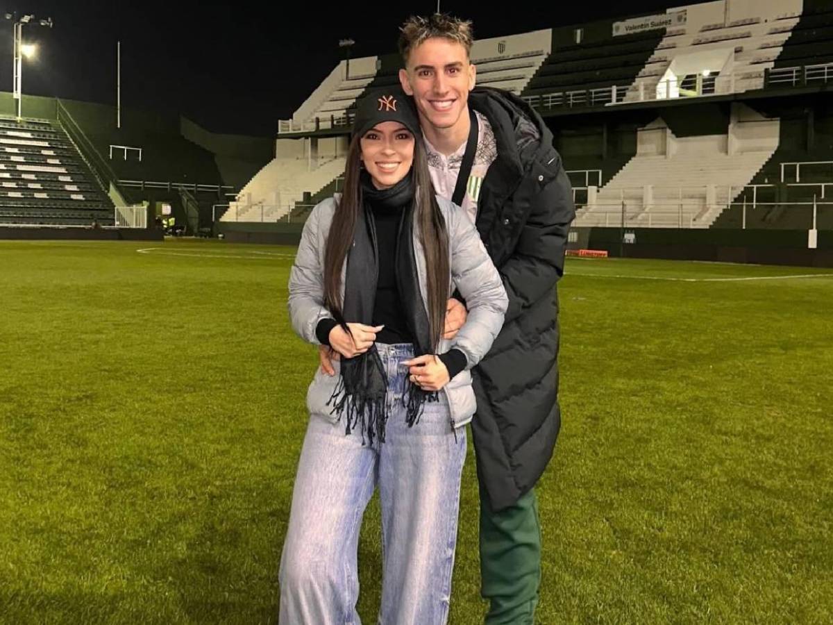 ¿Reconciliación? Rodrigo Auzmendi sorprende a su exnovia Laura Meza con lindo obsequio
