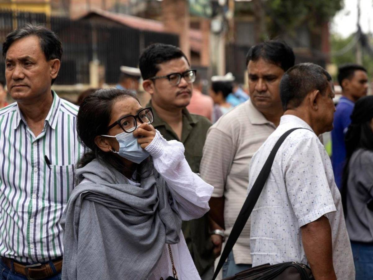 Riada en Nepal suma 682 muertos y casi 3,000 desaparecidos