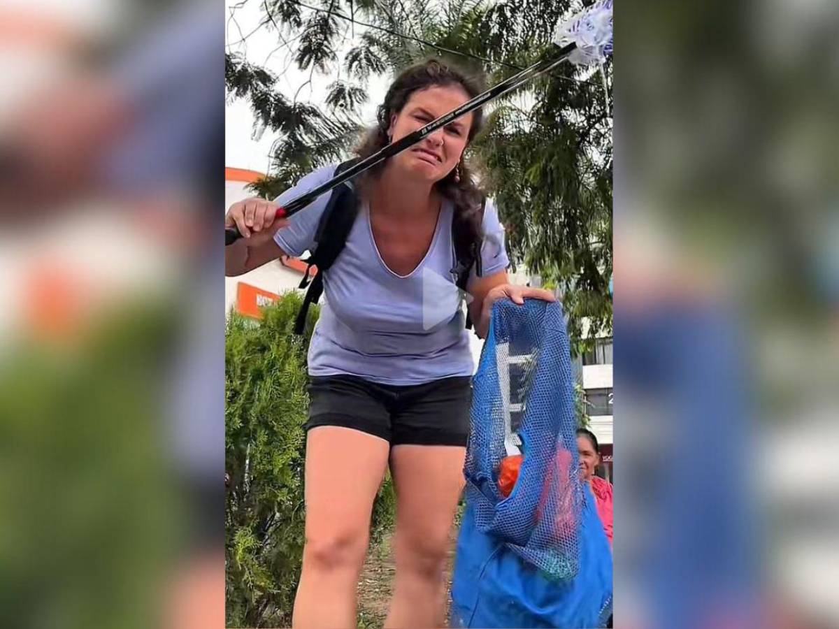 ¿Quiénes son Mikaela y Jirka, turistas que recorren Honduras y recolectan basura?